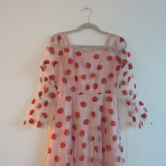 MASKED QUEEN COTTAGECORE Strawberry Tulle Midi Dress Coquette Whimsy Retro NWT - Picture 12 of 14